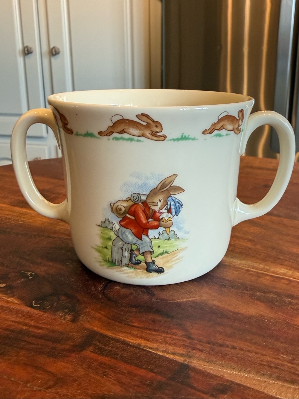 Vtg Royal Doulton Bunnykins bunny Double Handled Child’s Mug Cup Ice Cream